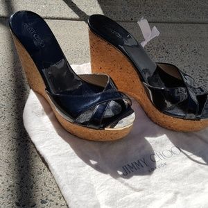 High wedge heel shoe